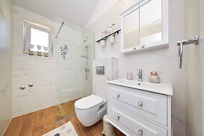 Beachfront Sun Garden Villas