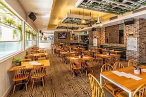 Mill Hotel Milperra Panania