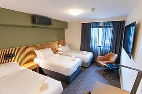 Mill Hotel Milperra Panania