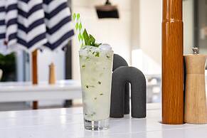 Mill Hotel Milperra Panania