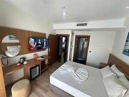 Hotel La SERA