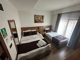 Hotel La SERA