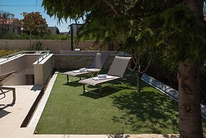 Seagull Apartments & Studios