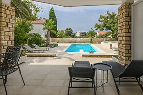 Seagull Apartments & Studios