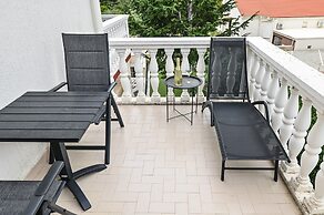 Seagull Apartments & Studios