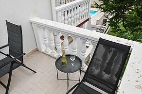 Seagull Apartments & Studios