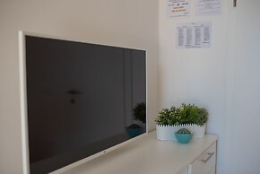 Seagull Apartments & Studios