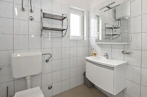 Seagull Apartments & Studios