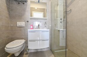 Seagull Apartments & Studios