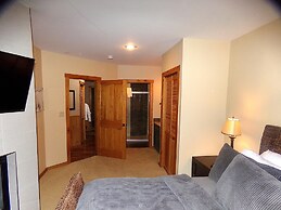 BLCD2 Buffalo Lodge 2 bed 2 bath