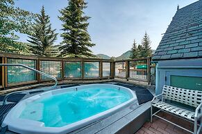 BLCD2 Buffalo Lodge 2 bed 2 bath