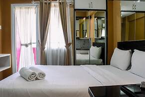 Cozy Stay Studio Room at Green Pramuka City Apartment