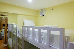 Compact and Comfy 2BR Bassura City Apartment