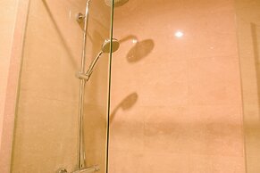 Cozy Living Studio Apartment at Menteng Park