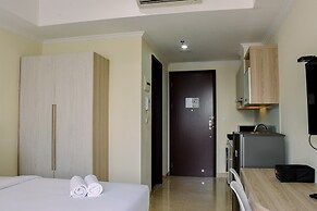 Cozy Living Studio Apartment at Menteng Park