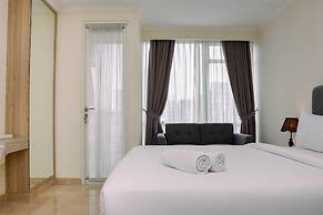 Cozy Living Studio Apartment at Menteng Park