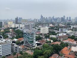 Stunning and Good Location Studio at Menteng Park Apartment