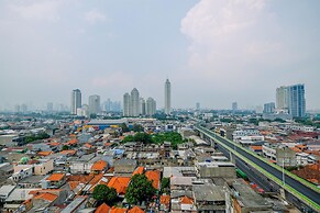 Studio Best Rate at Kebayoran Icon Apartment near Gandaria City