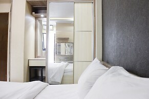 Minimalist Studio Gateway Ahmad Yani