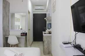 Modern Look Studio Apartment at Grand Asia Afrika