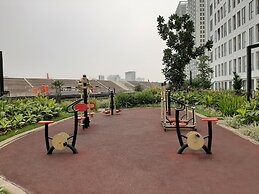 Homey Studio Apartment at M-Town Residence near Summarecon Mall Serpon