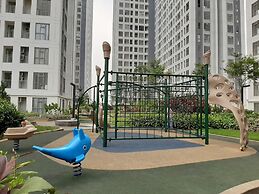 Homey Studio Apartment at M-Town Residence near Summarecon Mall Serpon