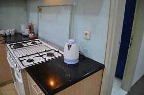 Fully Furnished with Spacious Design 3BR Penthouse Kondominium Golf Ka