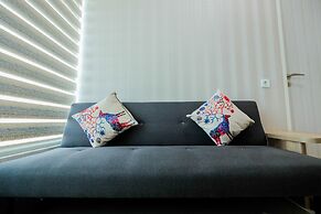 Comfy and Modern 2BR Grand Kamala Lagoon Apartment