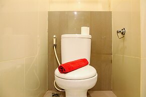 Deluxe and Modern Studio M Gold Tower Apartment