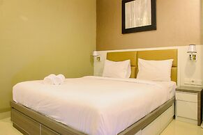 Deluxe and Modern Studio M Gold Tower Apartment