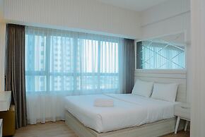 Best Studio with Pool View Springlake Summarecon Apartment