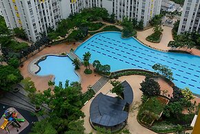 Best and Stylish Studio Unit Springlake Summarecon Apartment