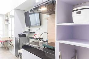 Comfortable Studio at Springlake Summarecon Apartment near Mall