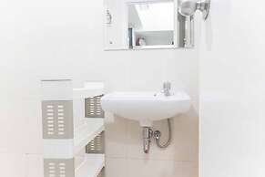 Comfortable Studio at Springlake Summarecon Apartment near Mall