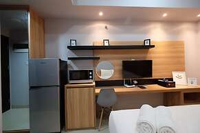 Furnished Studio (No Kitchen) Apartment Mustika Golf Residence