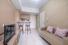 Comfortable and Lovely 2BR Apartment at Springlake Summarecon