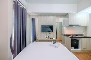 Fancy and Nice Studio at Springlake Summarecon Bekasi Apartment