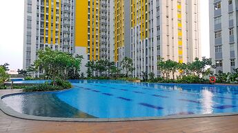 Cozy Stay Studio at Springlake Summarecon Bekasi Apartment