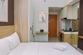 Comfy Studio Room at Evenciio Margonda Apartment