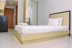 Cozy Studio with Single Bed at Evenciio Margonda Apartment