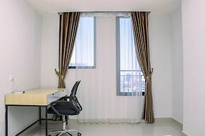 Cozy Studio with Single Bed at Evenciio Margonda Apartment