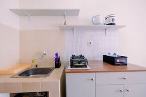 Simple Furnished Studio Apartment at Maple Park