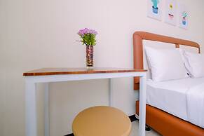 Simple Furnished Studio Apartment at Maple Park