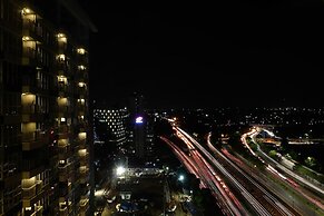 Modern Furnished Studio Apartment Near MT Haryono And Cawang