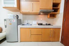 Great Choice and Strategic 1BR Apartment at Thamrin Residence