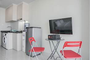 Minimalist and Comfort Studio at Green Sedayu Apartment