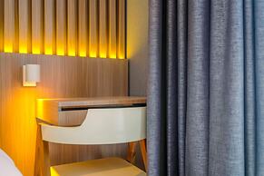 Fabulous 1BR Apartment at The Newton Ciputra World 2