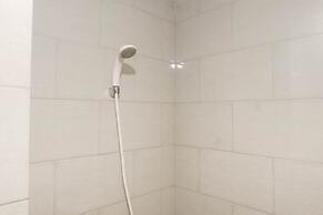 Best Value 1BR Apartment Connected to Mall at Anderson Supermall Mansi