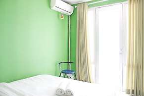 Compact Studio Room The Jarrdin Cihampelas Apartment