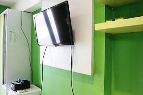 Compact Studio Room The Jarrdin Cihampelas Apartment